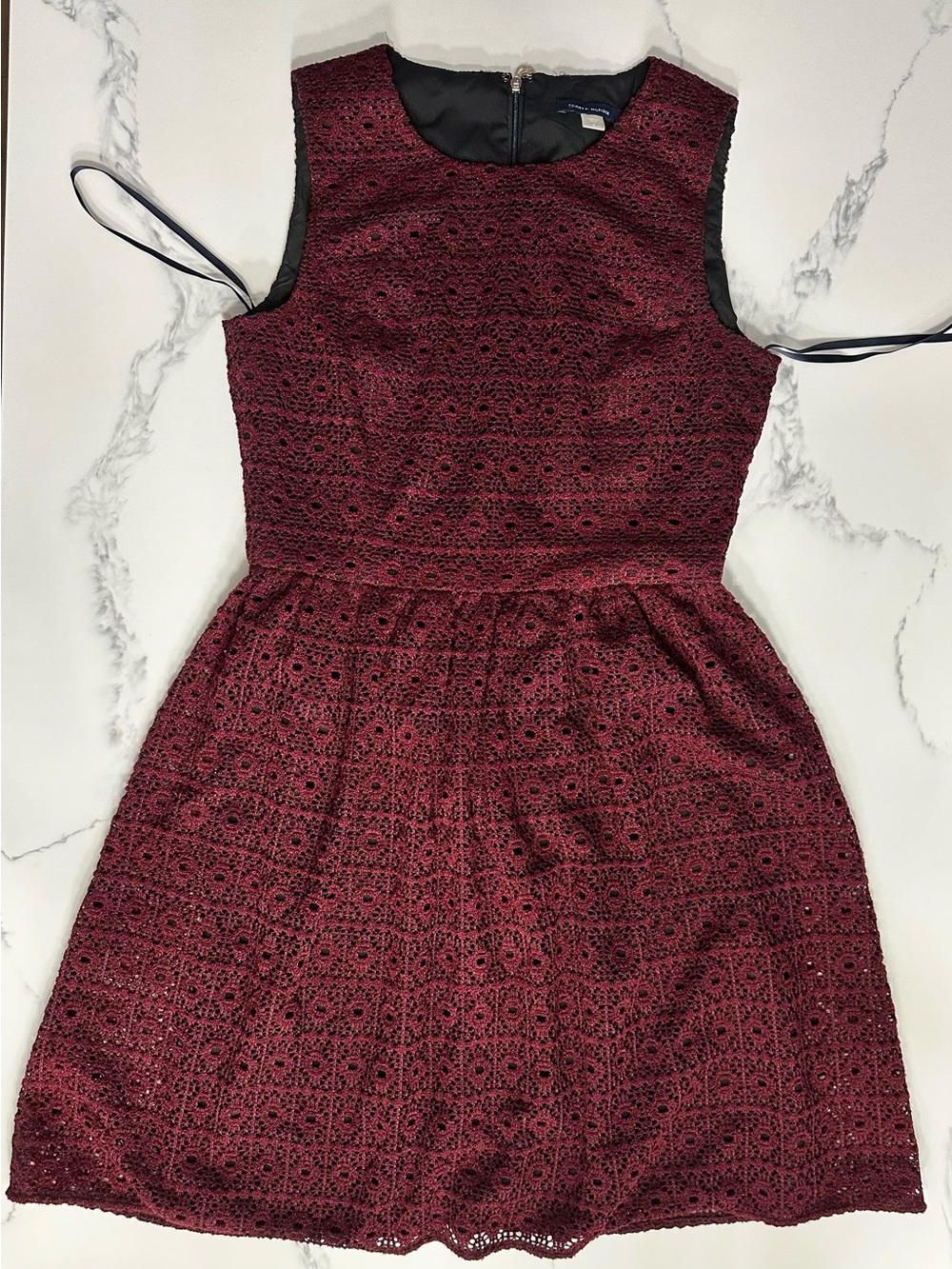 Tommy Hilfiger Crochtlace Sleeveless Dress Burgundy Size 8